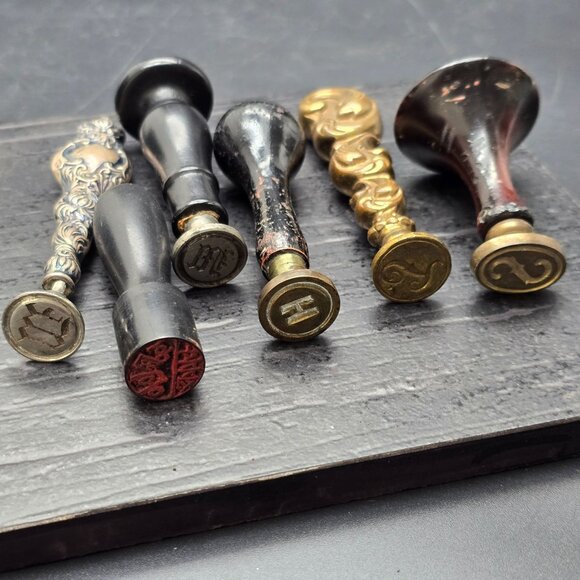 Set Of 6 Antique Wax Seal Stamp Seals Various Handles & Monograms HS286 - Picture 3 of 11